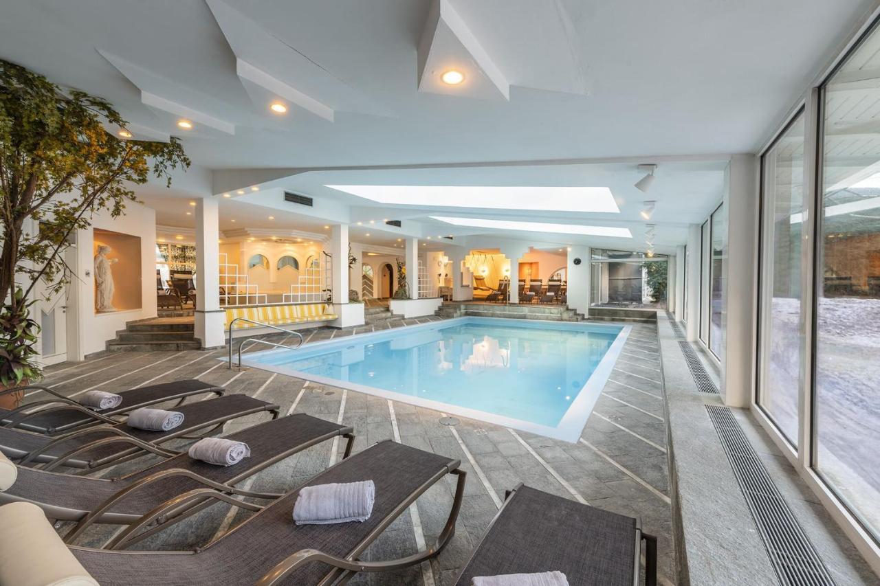 Ferien & Wellnesshotel Windschar Brunico Kültér fotó