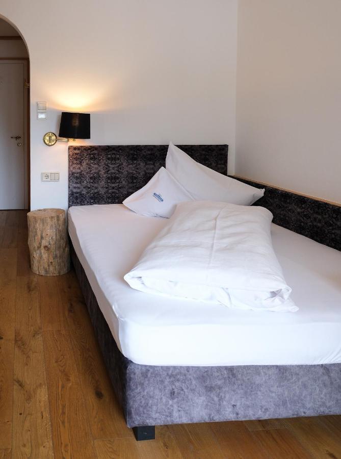 Ferien & Wellnesshotel Windschar Brunico Kültér fotó