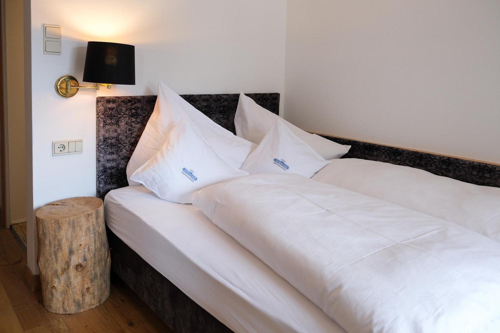 Ferien & Wellnesshotel Windschar Brunico Kültér fotó