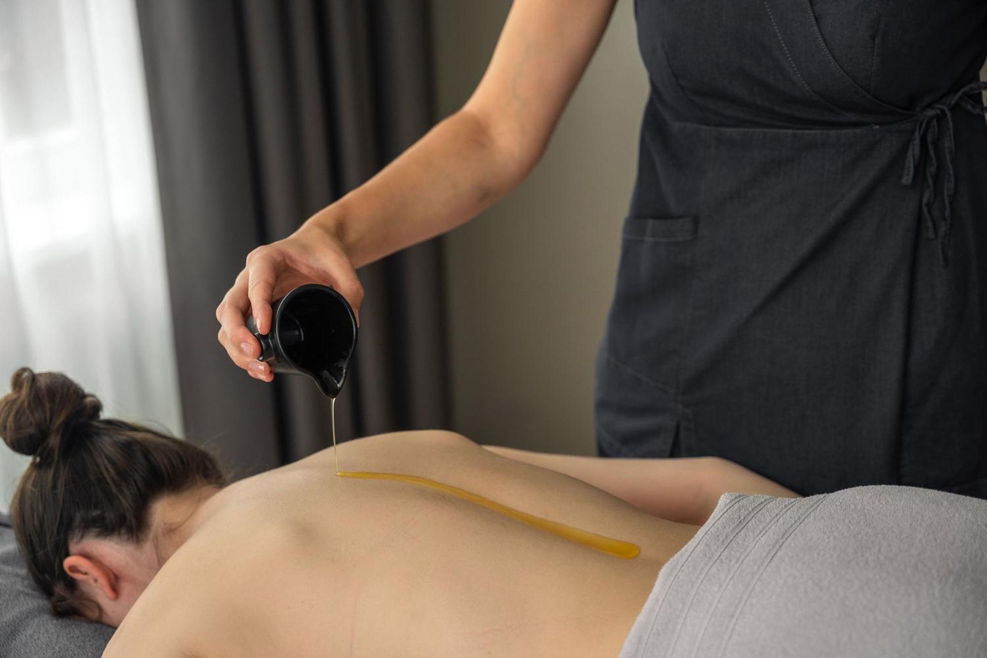 Ferien & Wellnesshotel Windschar Brunico Kültér fotó