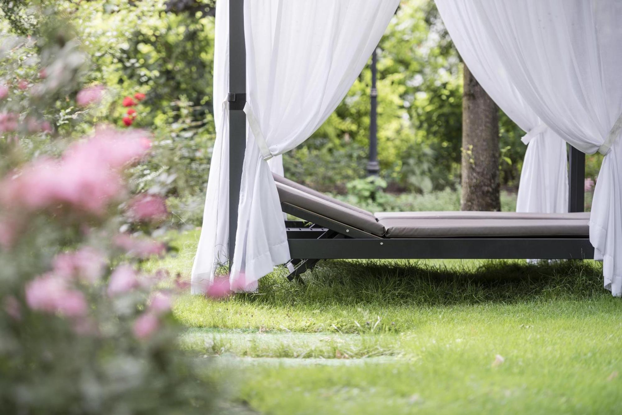 Ferien & Wellnesshotel Windschar Brunico Kültér fotó